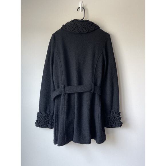 Cynthia Rowley 100% Wool Sweater Jacket Size M Black Ruffles Belted Great Condit - Picture 2 of 6